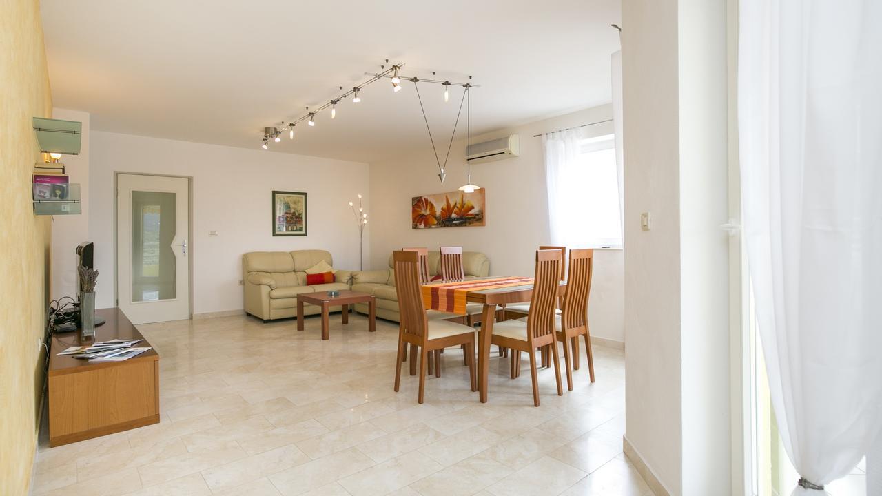 Apartment Jadranka Rabac Exteriör bild